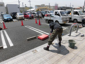 バリカー設置工事